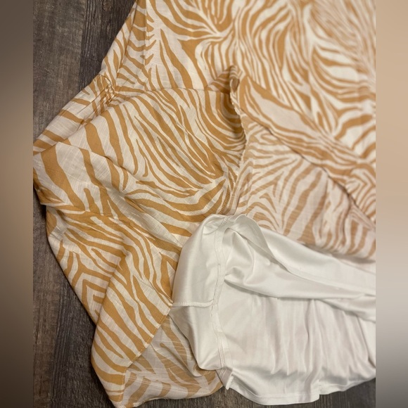 Nine West Beige and White Maxi Dress - Picture 5 of 7